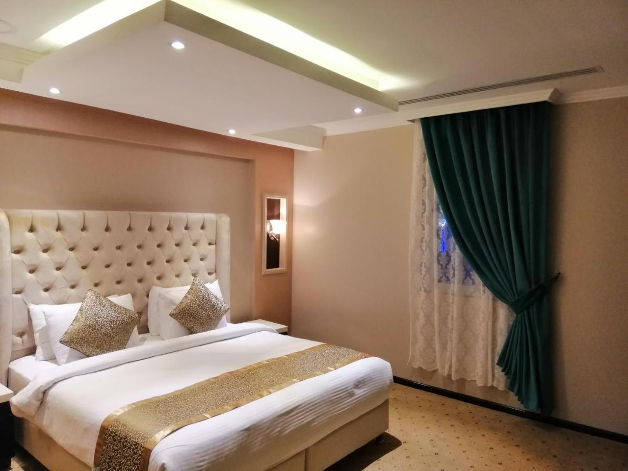 اصاله الشروق للأجنحه الفندقيه Al Khobar Luaran gambar